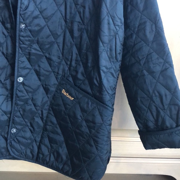 New Barbour Shaped Liddesdale corduroy collar patch pocket quilted puffer jacket - Picture 9 of 15